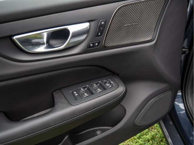 Volvo V60 AWD Bright Plus T6