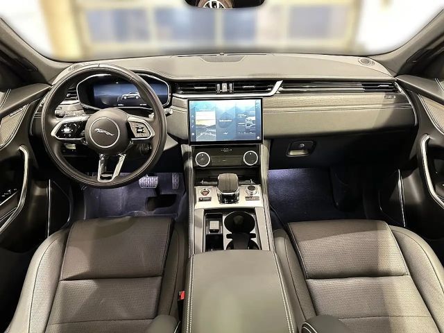 Jaguar F-Pace AWD D200 R-Dynamic S
