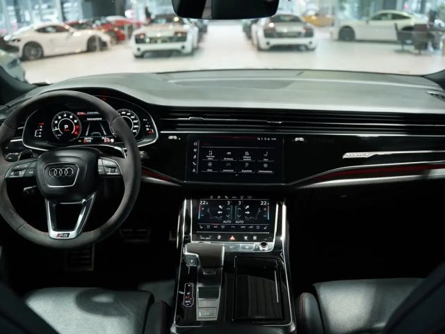 Audi RS Q8 Quattro