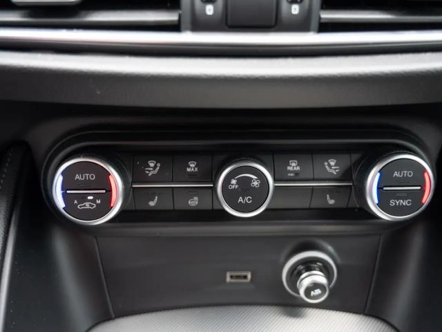 Alfa Romeo Stelvio AT8 JTDm Q4 Veloce