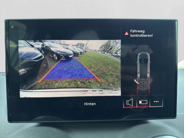 Audi Q2 35 TFSI S-Line