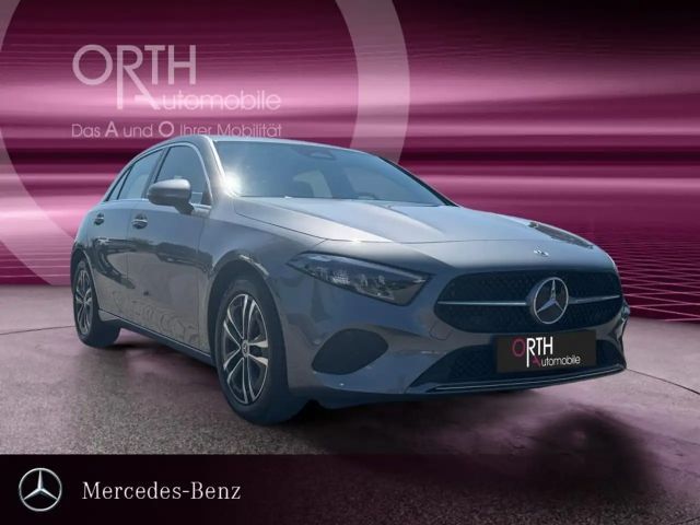 Mercedes-Benz A 180 Progressive