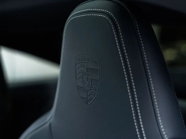 Porsche 911 Carrera Coupé