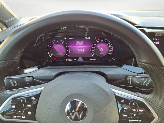 Volkswagen Golf 2.0 TSI GTI