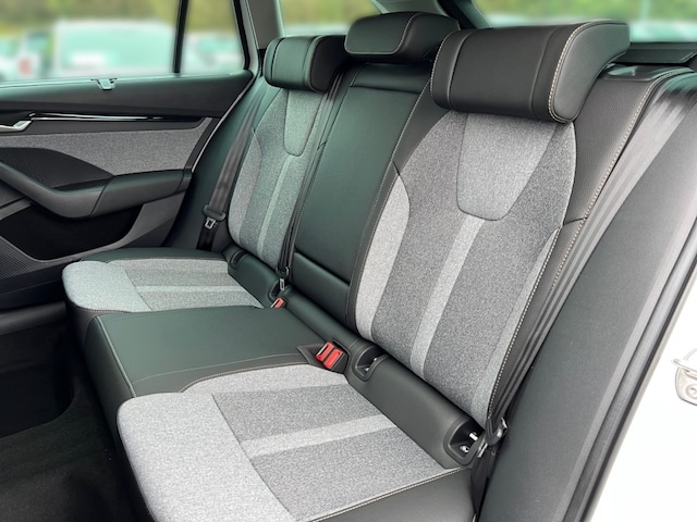 Skoda Octavia Combi Selection