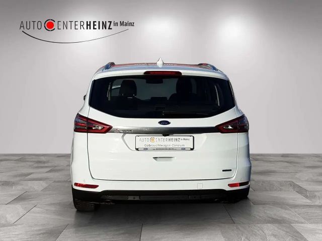 Ford S-Max Hybrid Edition