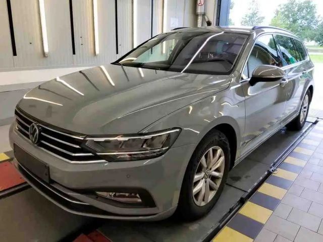 Volkswagen Passat 1.5 TSI Business Variant