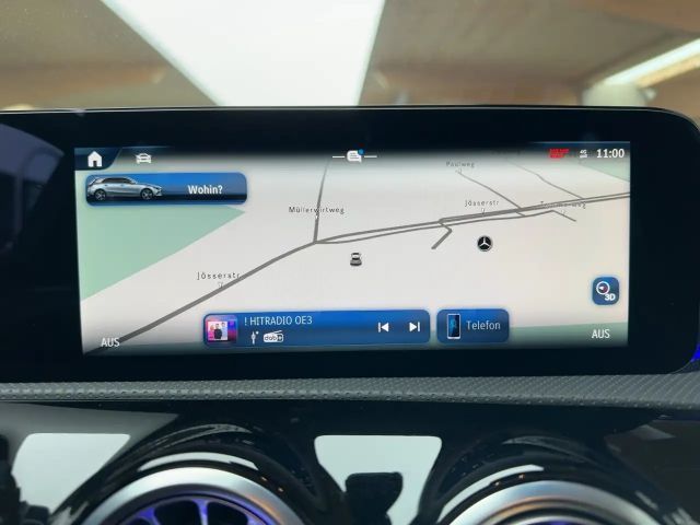 Mercedes-Benz A 180 A 180 d Progressive