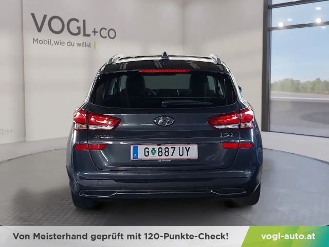 Hyundai i30 T-GDi Trend