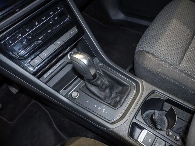 Volkswagen Touran 1.5 TSI DSG R-Line