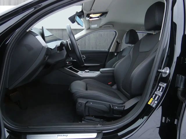 BMW 330 330e Touring