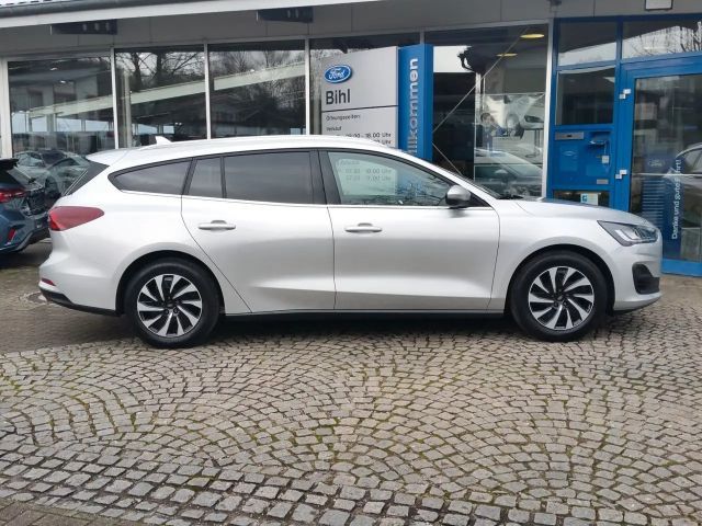 Ford Focus Titanium Wagon