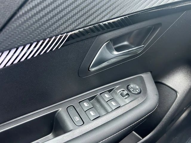 Peugeot 208 Allure Pack PureTech