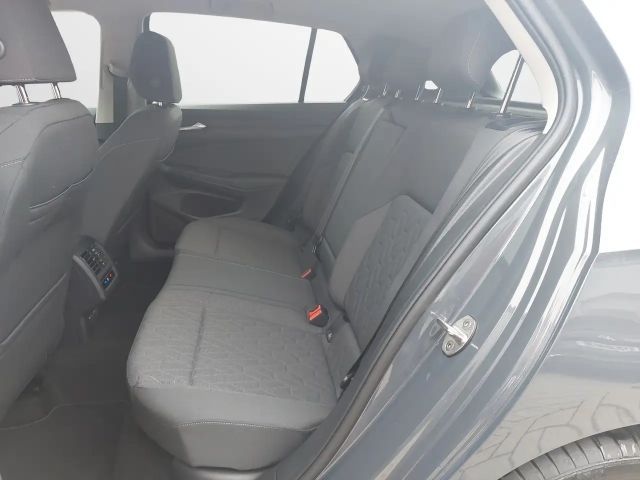 Volkswagen Golf 1.5 TSI Life