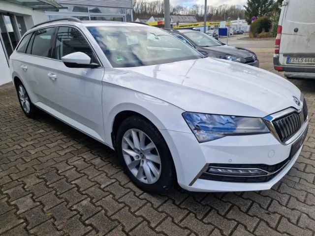 Skoda Superb 1.4 TSI Ambition Combi iV