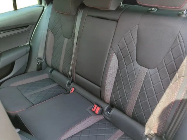 Skoda Octavia 2.0 TSI Combi RS