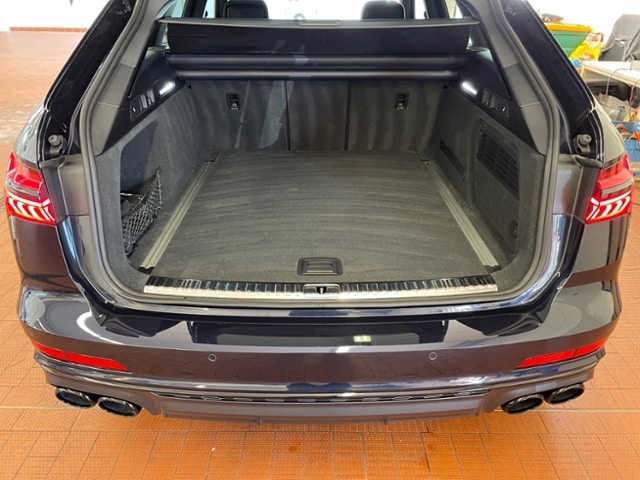 Audi S6 Avant Quattro