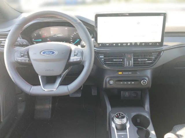 Ford Focus ST Line Wagon