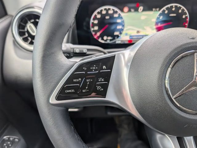 Mercedes-Benz GLB 200 Progressive