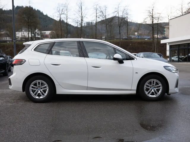 BMW 220 220i Active Tourer M-Sport