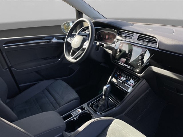 Volkswagen Touran 1.5 TSI DSG R-Line