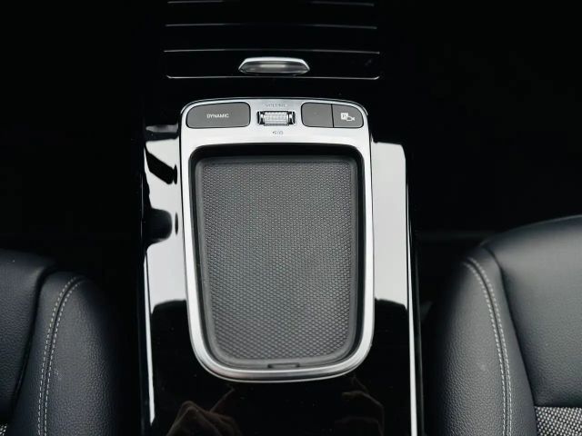 Mercedes-Benz A 180 Progressive