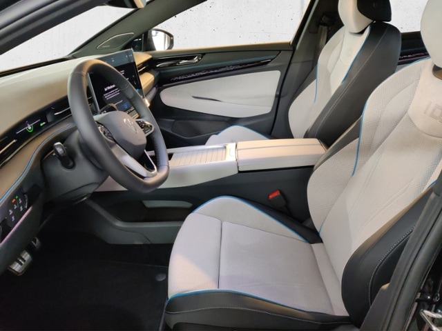 Volkswagen ID.7 286 PS 77 kWh Haltefrist bis 20.05.24 Head-up-Display ACC Exterieurpaket "Plus" Interieurpaket "Plus"