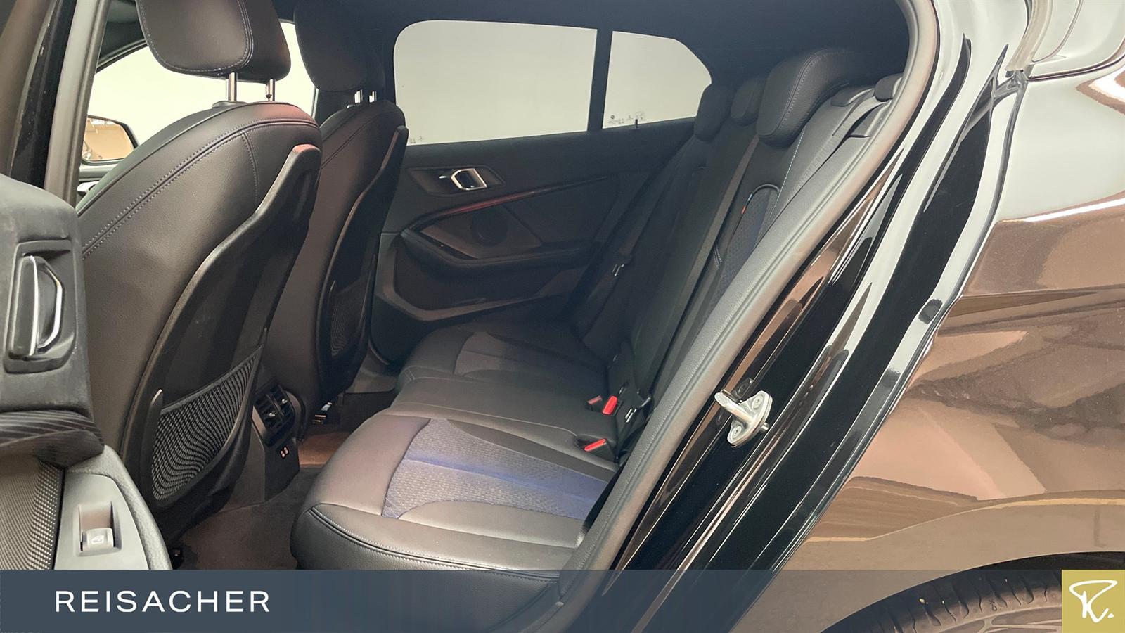 BMW 118 118d M-Sport Sedan