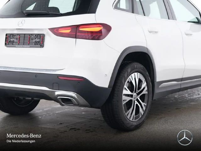 Mercedes-Benz GLA 200 GLA 200 d Progressive