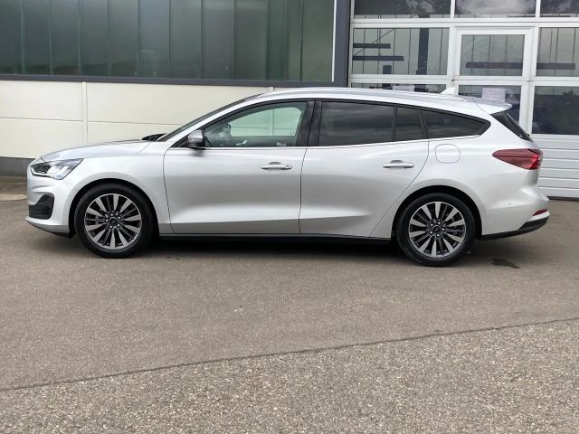 Ford Focus Titanium Wagon