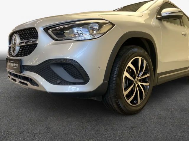 Mercedes-Benz GLA 180 GLA