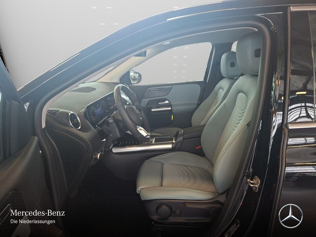 Mercedes-Benz B 200 Sedan