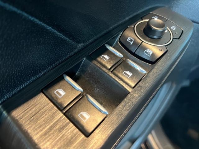 Ford Kuga AWD Hybrid Titanium