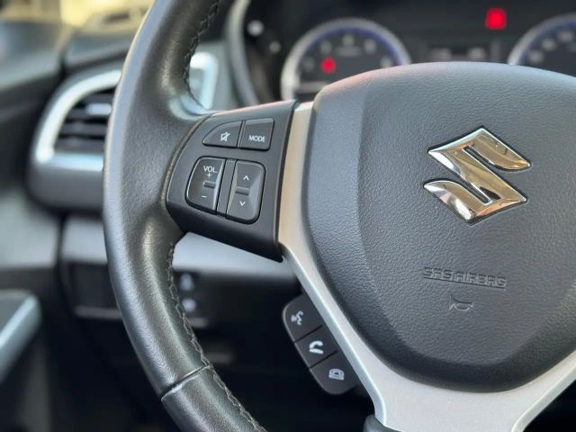 Suzuki SX4 S-Cross Club