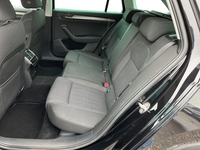 Skoda Superb 2.0 TDI 4x4 Combi Style Style