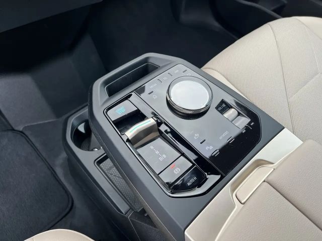 BMW iX xDrive40
