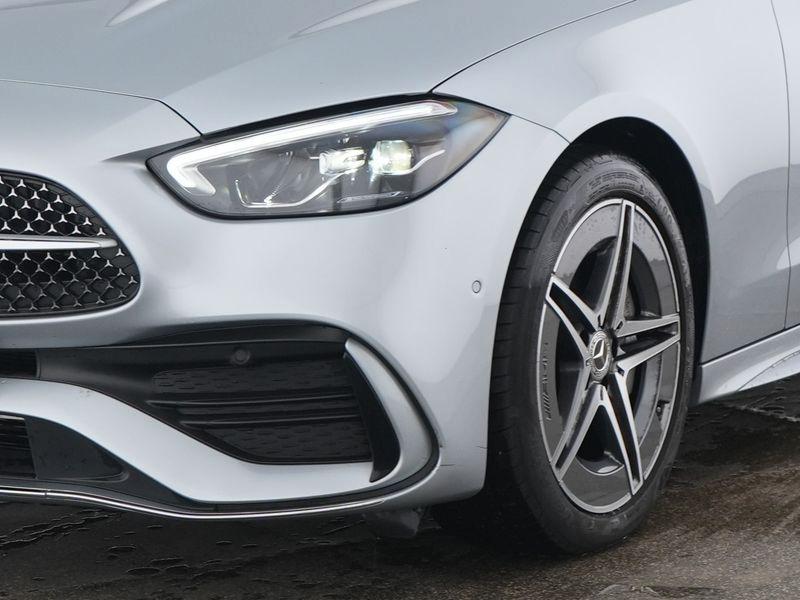 Mercedes-Benz C 220 AMG Line C 220 d Sedan