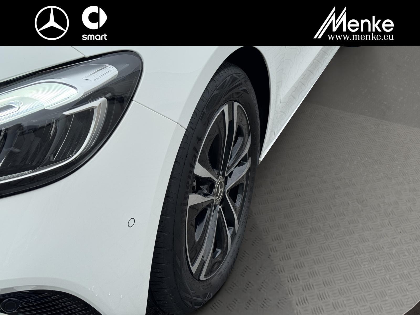 Mercedes-Benz B 180 Sedan