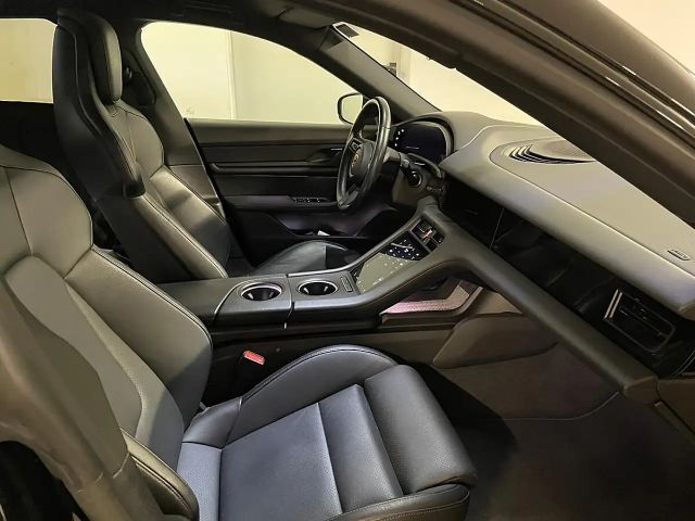Porsche Taycan 4S Sport Turismo