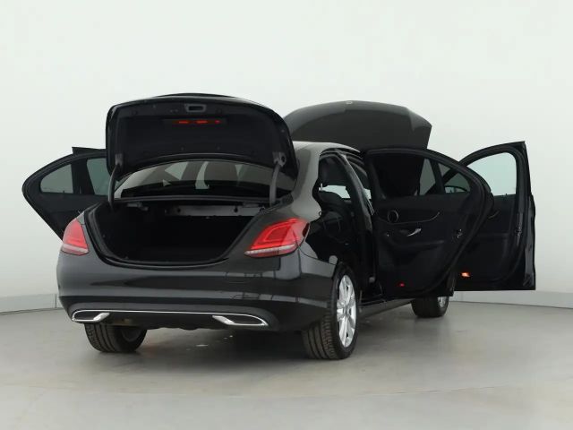 Mercedes-Benz C 300 AVANTGARDE Sedan