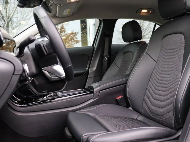 Mercedes-Benz A 180 Progressive