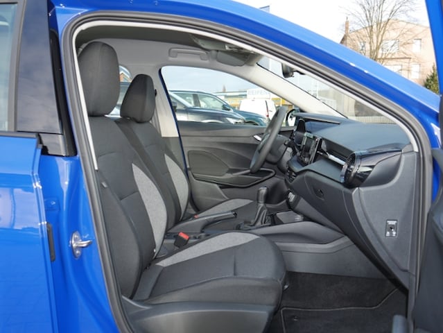 Skoda Fabia 1.0 MPI PDC-hinten LED KLIMAANLAGE LANEASSIST BLUETOOTH