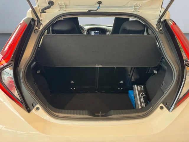 Toyota Aygo X Hatchback Play X-play