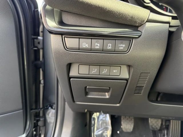 Mazda 3 2.5L SkyActiv e-Skyactiv