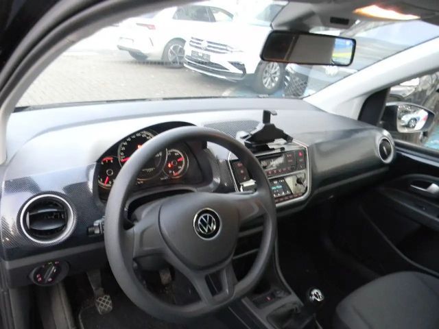 Volkswagen up! Move Move up!