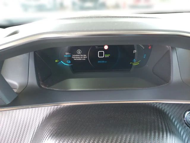 Peugeot E-2008 Allure Pack