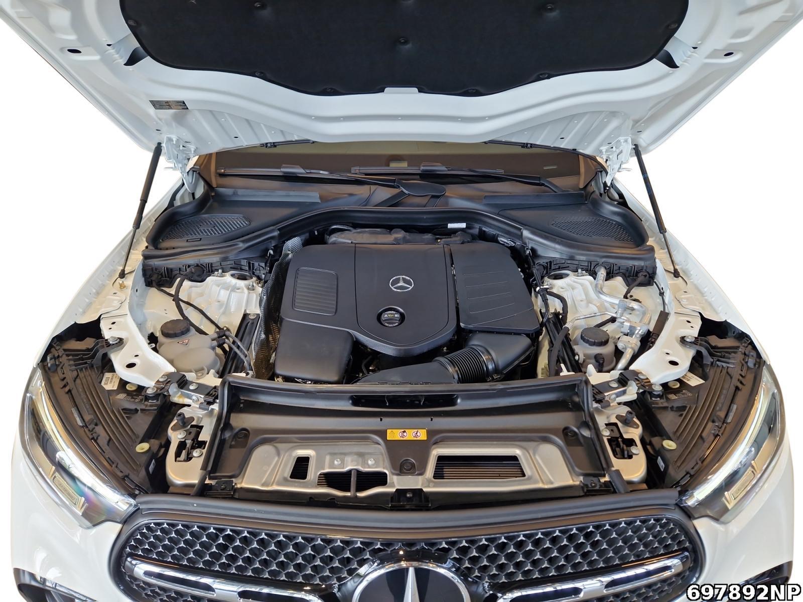 Mercedes-Benz GLC 300 4MATIC AMG Line