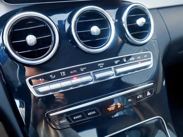 Mercedes-Benz C 300 AVANTGARDE Sedan