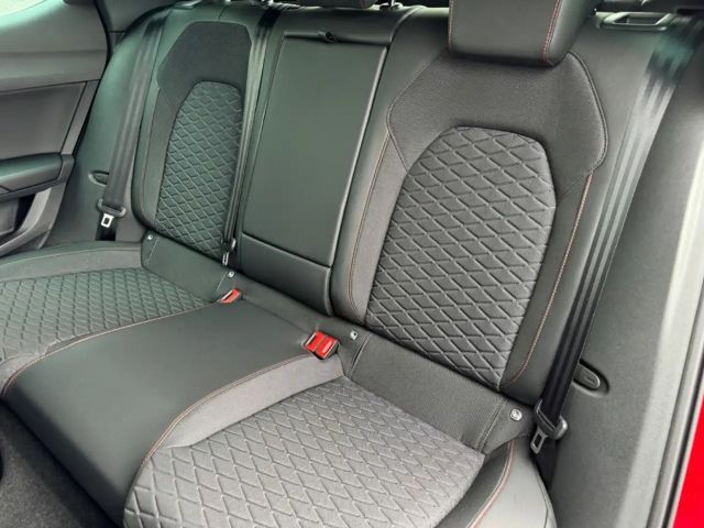 Seat Leon 1.5 eTSI DSG FR-lijn