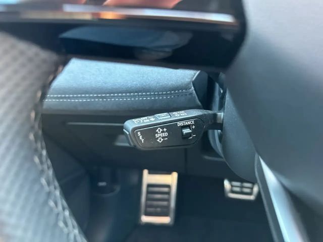 Audi SQ6 e-tron Pano/HuD/B&O/Luft/OLED/Nappa/21"/